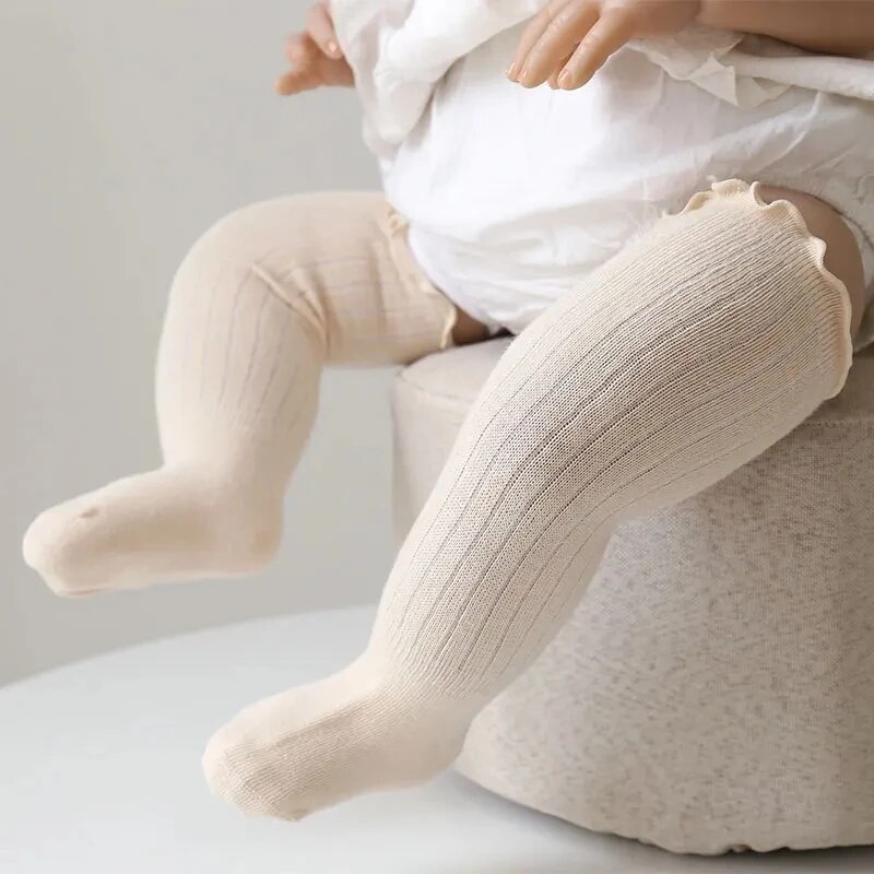 3 ペア/ロット女の赤ちゃん靴下レースフリル固体綿ロングニー - Baby Sock Oximeter のレビューと価格